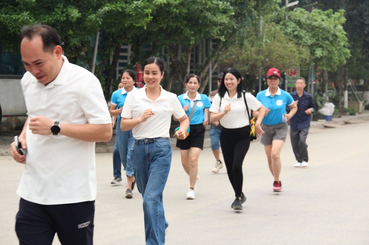 Hòa Lạc phát động Ngày chạy Olympic 2026 – Chung tay vì một cộng đồng khỏe mạnh

- Ảnh 13.