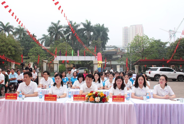 Hòa Lạc phát động Ngày chạy Olympic 2026 – Chung tay vì một cộng đồng khỏe mạnh

- Ảnh 2.