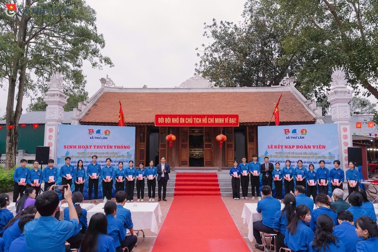 TUỔI TRẺ THƯ LÂM TỔ CHỨC LỄ KẾT NẠP ĐOÀN VIÊN MỚI CHÀO MỪNG 95 NĂM NGÀY THÀNH LẬP ĐOÀN TNCS HỒ CHÍ MINH- Ảnh 8.