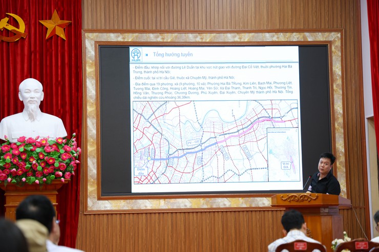 Chương Dương lấy ý kiến Nhân dân phương án tuyến tỷ lệ 1/500 Dự án trục không gian Quốc lộ 1A gắn với chỉnh trang và tái thiết đô thị.- Ảnh 2.