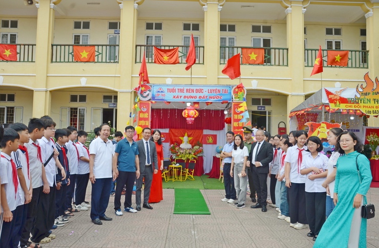 Sôi nổi hội trại 26/3 với chủ đề “Tuổi trẻ Trường THCS Sơn Lộc tự hào truyền thống – vững bước tương lai”- Ảnh 4.