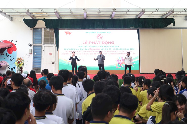 Phường Dương Nội tổ chức Lễ phát động Ngày chạy Olympic vì sức khỏe toàn dân và Giải chạy Hànộimới mở rộng lần Nhất - Vì hòa bình năm 2026- Ảnh 5.