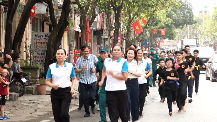 Sôi nổi Ngày chạy Olympic vì sức khỏe toàn dân 2026 tại xã Mỹ Đức- Ảnh 23.