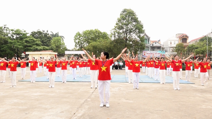 Sôi nổi Ngày chạy Olympic vì sức khỏe toàn dân 2026 tại xã Mỹ Đức- Ảnh 4.