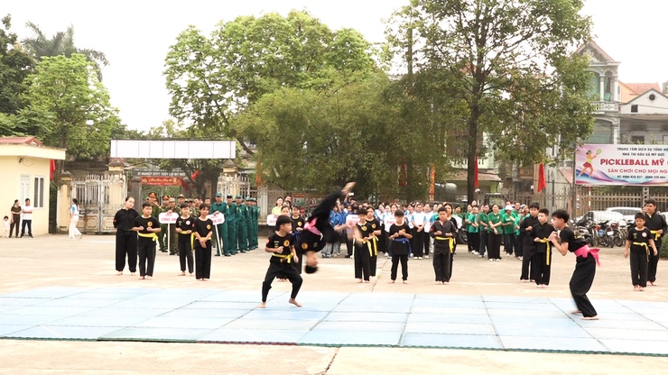 Sôi nổi Ngày chạy Olympic vì sức khỏe toàn dân 2026 tại xã Mỹ Đức- Ảnh 8.