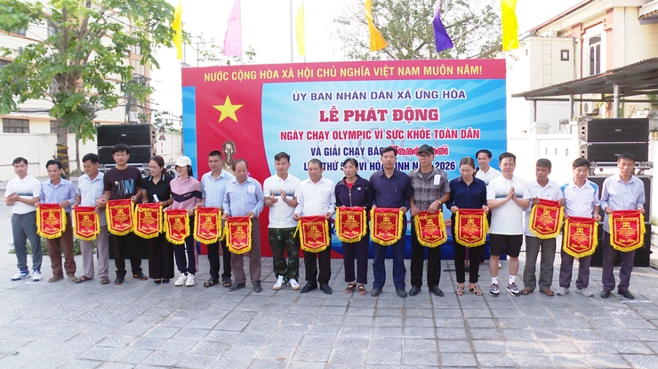 ỨNG HÒA: GẦN 1.400 NGƯỜI THAM GIA LỄ PHÁT ĐỘNG NGÀY CHẠY OLYMPIC VÌ SỨC KHỎE TOÀN DÂN VÀ GIẢI CHẠY BÁO HÀ NỘI MỚI LẦN THỨ 51 – VÌ HÒA BÌNH NĂM 2026- Ảnh 7.