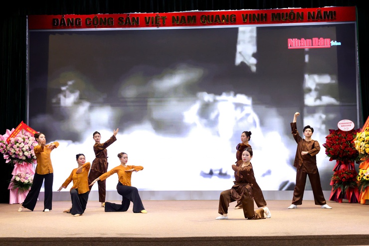 ĐOÀN TNCS HỒ CHÍ MINH XÃ THƯ LÂM LONG TRỌNG TỔ CHỨC LỄ KỶ NIỆM 95 NĂM NGÀY THÀNH LẬP ĐOÀN TNCS HỒ CHÍ MINH- Ảnh 5.