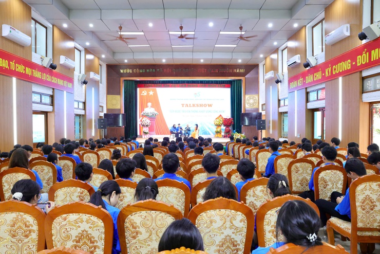 ĐOÀN TNCS HỒ CHÍ MINH XÃ THƯ LÂM LONG TRỌNG TỔ CHỨC LỄ KỶ NIỆM 95 NĂM NGÀY THÀNH LẬP ĐOÀN TNCS HỒ CHÍ MINH- Ảnh 22.