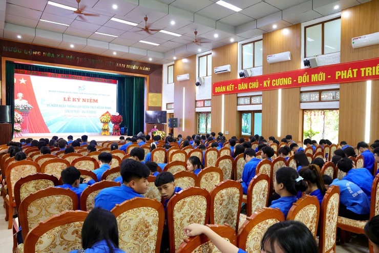 ĐOÀN TNCS HỒ CHÍ MINH XÃ THƯ LÂM LONG TRỌNG TỔ CHỨC LỄ KỶ NIỆM 95 NĂM NGÀY THÀNH LẬP ĐOÀN TNCS HỒ CHÍ MINH- Ảnh 27.