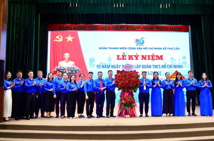 ĐOÀN TNCS HỒ CHÍ MINH XÃ THƯ LÂM LONG TRỌNG TỔ CHỨC LỄ KỶ NIỆM 95 NĂM NGÀY THÀNH LẬP ĐOÀN TNCS HỒ CHÍ MINH- Ảnh 19.