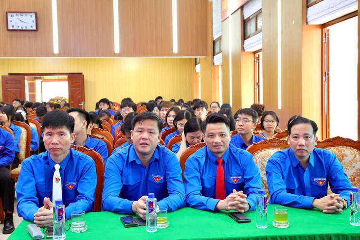 ĐOÀN TNCS HỒ CHÍ MINH XÃ THƯ LÂM LONG TRỌNG TỔ CHỨC LỄ KỶ NIỆM 95 NĂM NGÀY THÀNH LẬP ĐOÀN TNCS HỒ CHÍ MINH- Ảnh 28.