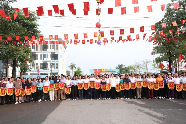 Xã Vân Đình phát động Ngày chạy Olympic vì sức khỏe toàn dân – Giải chạy Báo Hà Nội Mới lần thứ 51 Vì hòa bình năm 2026- Ảnh 2.