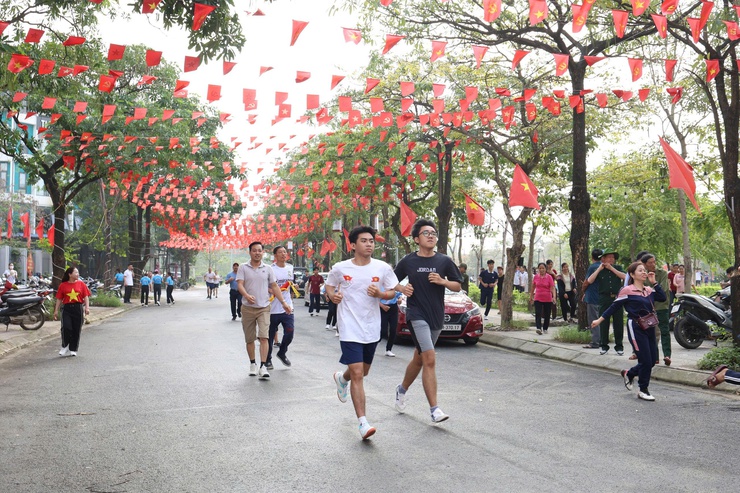 Xã Vân Đình phát động Ngày chạy Olympic vì sức khỏe toàn dân – Giải chạy Báo Hà Nội Mới lần thứ 51 Vì hòa bình năm 2026- Ảnh 5.