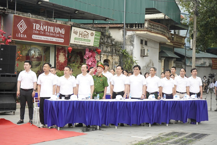 Sôi nổi Ngày chạy Olympic vì sức khỏe toàn dân tại xã Tam Hưng- Ảnh 1.