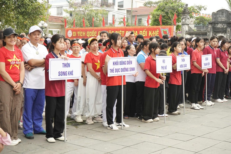 Sôi nổi Ngày chạy Olympic vì sức khỏe toàn dân tại xã Tam Hưng- Ảnh 4.