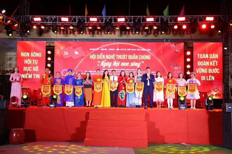 Chương trình liên hoan văn nghệ quần chúng chào mừng thành công cuộc bầu cử đại biểu Quốc hội khóa XVI và đại biểu HĐND các cấp, nhiệm kỳ 2026 – 2031- Ảnh 3.