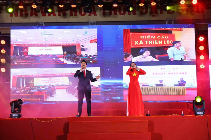 Chương trình liên hoan văn nghệ quần chúng chào mừng thành công cuộc bầu cử đại biểu Quốc hội khóa XVI và đại biểu HĐND các cấp, nhiệm kỳ 2026 – 2031- Ảnh 8.