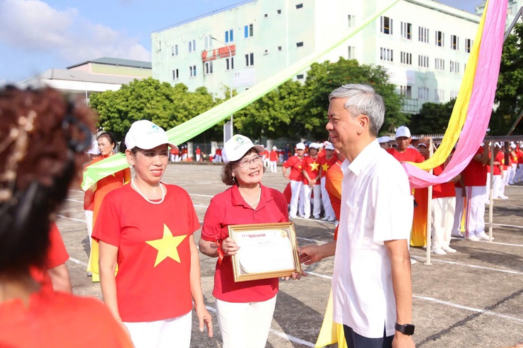 Câu lạc bộ dưỡng sinh Thụy Phương: 30 năm một chặng đường xây dựng và phát triển- Ảnh 5.