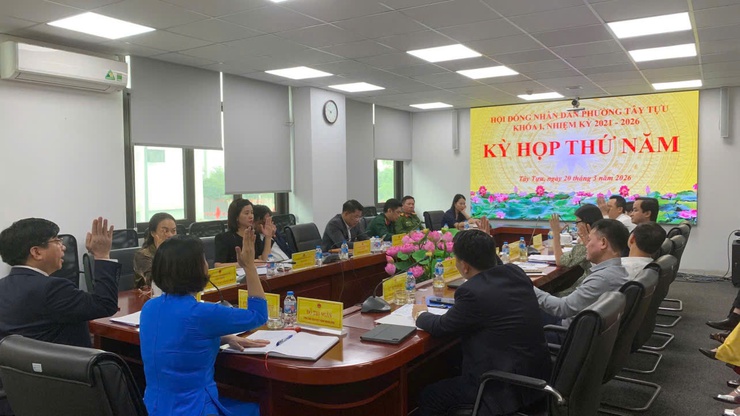 Kỳ họp thứ Năm HĐND phường Tây Tựu nhiệm kỳ 2021 -2026- Ảnh 3.