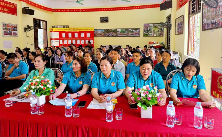 Thanh Liệt: Nâng cao nhận thức pháp luật hôn nhân và gia đình cho hội viên nông dân- Ảnh 2.