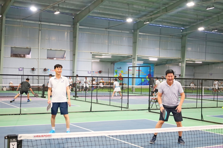 Sôi động giao lưu Pickleball kết nối cán bộ 3 địa phương Sơn Tây - Tùng Thiện - Đoài Phương- Ảnh 2.