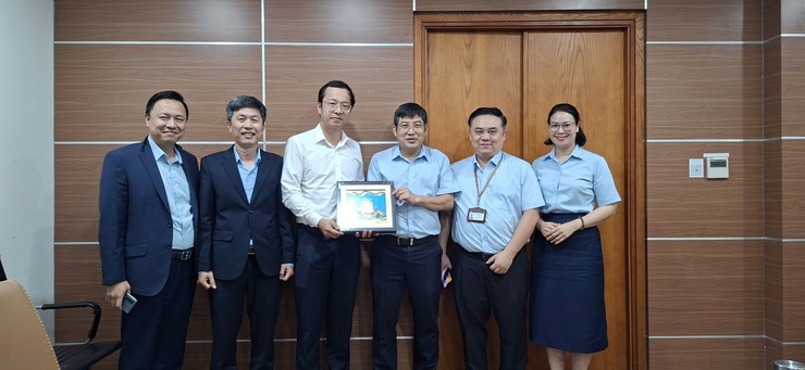 Trung tâm Phục vụ hành chính công Hà Nội trao đổi kinh nghiệm với Đoàn thành phố Đà Nẵng về triển khai hệ thống trạm số hóa- Ảnh 3.