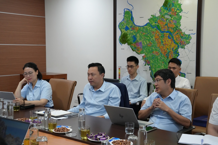 Trung tâm Phục vụ hành chính công Hà Nội trao đổi kinh nghiệm với Đoàn thành phố Đà Nẵng về triển khai hệ thống trạm số hóa- Ảnh 2.