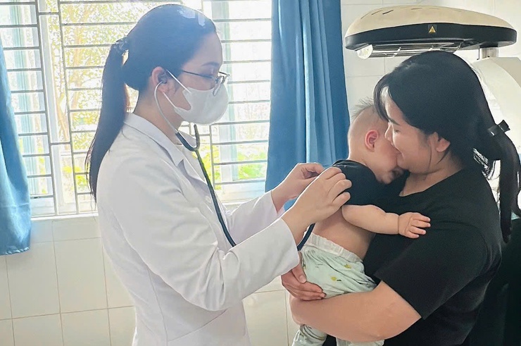 Bảo vệ trẻ nhỏ từ những thói quen đơn giản để chủ động phòng chống tay chân miệng- Ảnh 1.