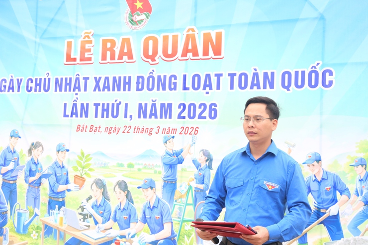 Tuổi trẻ xã Bất Bạt sôi nổi ra quân “Ngày chủ nhật xanh” – Phát huy tinh thần xung kích, tình nguyện vì cộng đồng- Ảnh 7.