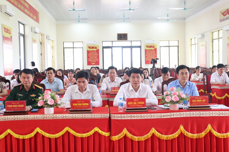 Đảng ủy xã Bất Bạt tổ chức hội nghị thực hiện các quy trình về công tác cán bộ- Ảnh 3.