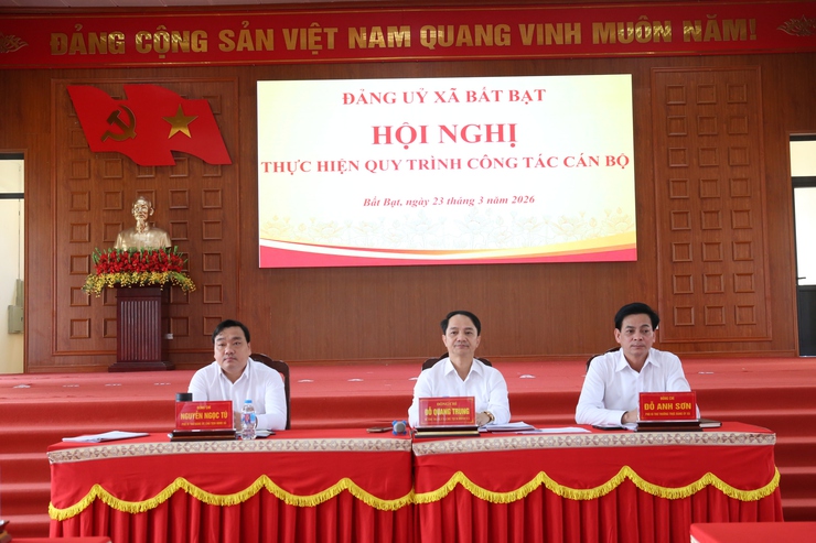 Đảng ủy xã Bất Bạt tổ chức hội nghị thực hiện các quy trình về công tác cán bộ- Ảnh 1.