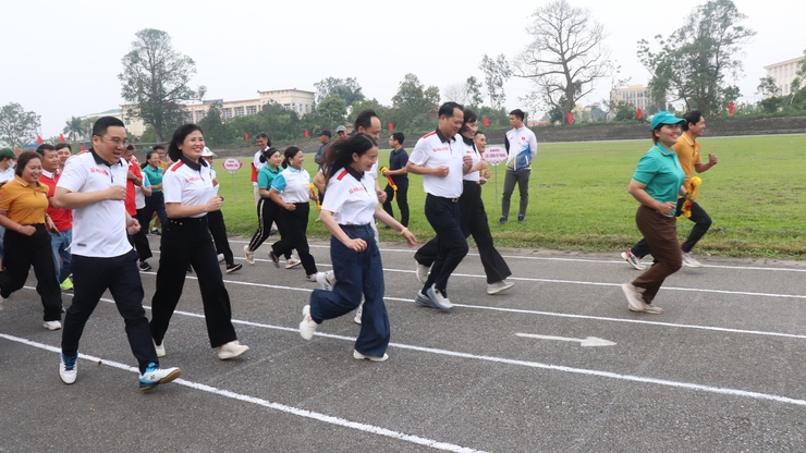Sôi nổi ngày chạy olympic vì sức khỏe toàn dân tại xã phú xuyên năm 2026- Ảnh 9.