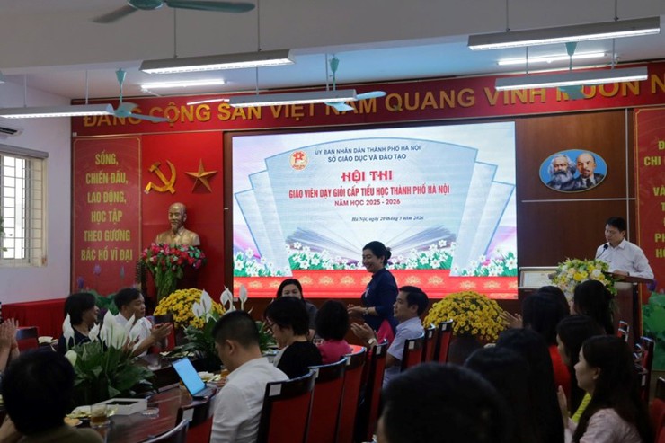 Phường Thanh Xuân đăng cai tổ chức thành công
Hội thi Giáo viên dạy giỏi cấp Tiểu học Thành phố Hà Nội- Ảnh 3.