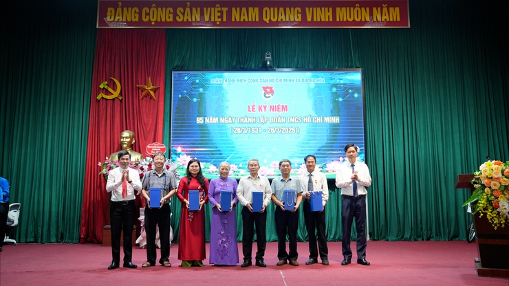 Đoàn TNCS Hồ Chí Minh xã Dương Hoà tổ chức lễ kỷ niệm 95 năm Ngày thành lập Đoàn TNCS Hồ Chí Minh (26/3/1931-26/3/2026)- Ảnh 7.