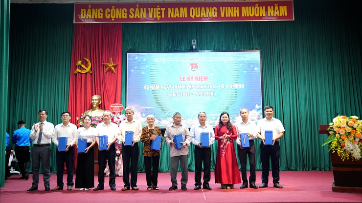 Đoàn TNCS Hồ Chí Minh xã Dương Hoà tổ chức lễ kỷ niệm 95 năm Ngày thành lập Đoàn TNCS Hồ Chí Minh (26/3/1931-26/3/2026)- Ảnh 10.