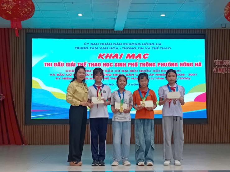 Khởi tranh Giải Cờ vua học sinh phường Hồng Hà năm 2026: Nơi những "kỳ thủ nhí" tỏa sáng
- Ảnh 10.