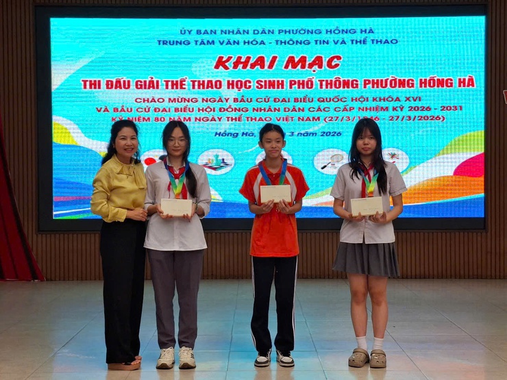 Khởi tranh Giải Cờ vua học sinh phường Hồng Hà năm 2026: Nơi những "kỳ thủ nhí" tỏa sáng
- Ảnh 11.