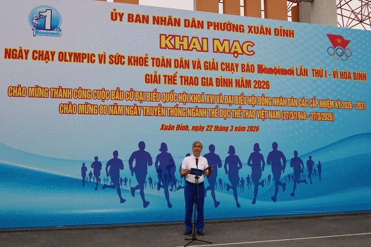 Phường Xuân Đỉnh: hơn 800 người dân tham gia hưởng ứng Ngày chạy Olympic vì sức khỏe toàn dân năm 2026 và giải chạy báo Hànộimới lần thứ 1 - Vì hòa bình năm 2026- Ảnh 4.
