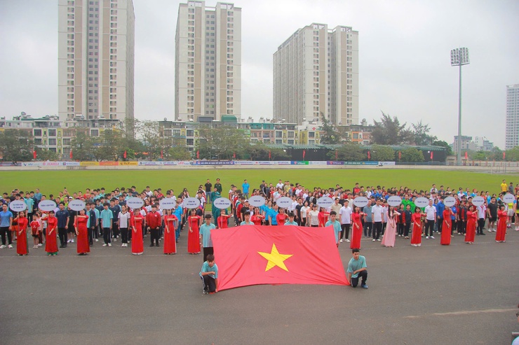 Sôi nổi Ngày chạy Olympic vì sức khỏe toàn dân năm 2026 tại xã Thanh Trì- Ảnh 4.