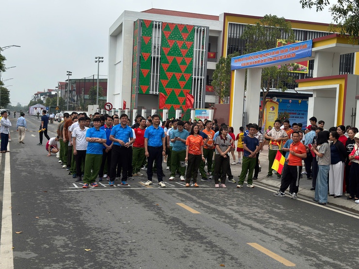 UBND XÃ THƯ LÂM TỔ CHỨC NGÀY CHẠY OLYMPIC VÌ SỨC KHỎE TOÀN DÂN, VÌ AN NINH TỔ QUỐC VÀ GIẢI CHẠY BÁO HÀ NỘI MỚI LẦN THỨ I – VÌ HÒA BÌNH NĂM 2026- Ảnh 8.