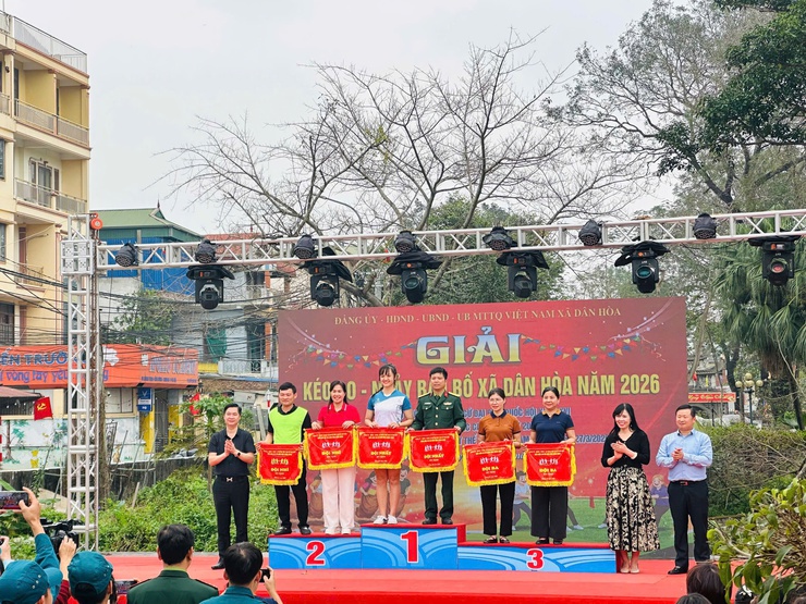 CÔ GIÁO PHẠM ANH TOÀN – BÍ THƯ CHI ĐOÀN NHIỆT HUYẾT CỦA TRƯỜNG MẦM NON HỒNG DƯƠNG- Ảnh 6.