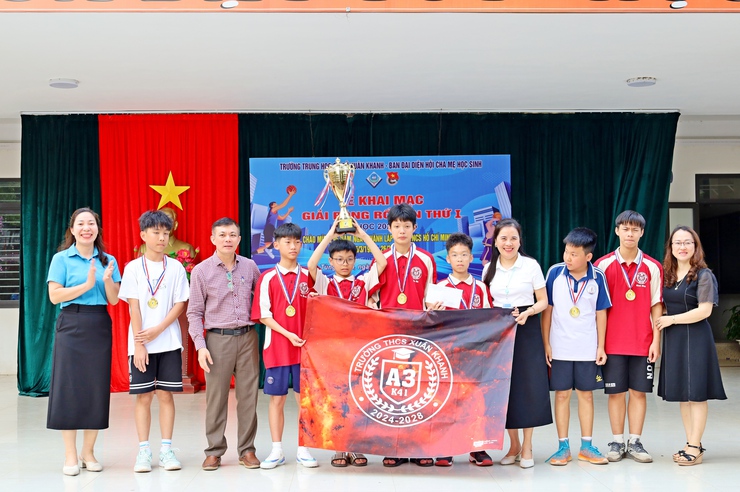 
Sôi nổi Giải bóng rổ lần thứ nhất năm 2026 Trường THCS Xuân Khanh - Lan tỏa tinh thần thể thao học đường 

- Ảnh 6.