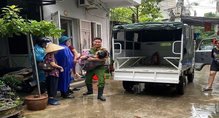 Phường Đông Ngạc tăng cường công tác phối hợp trong lĩnh vực phòng cháy, chữa cháy và cứu nạn, cứu hộ- Ảnh 1.