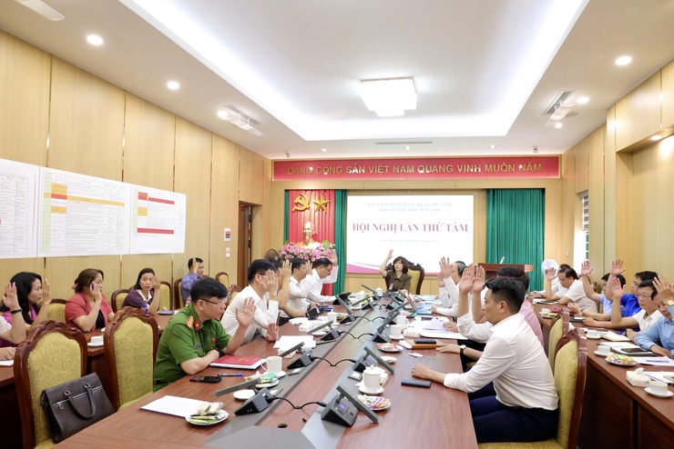 Ban Chấp hành Đảng bộ xã Thư Lâm khoá I, nhiệm kỳ 2025—2030 tổ chức Hội nghị lần thứ Tám- Ảnh 7.