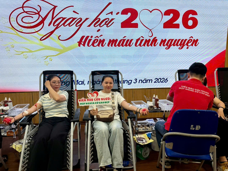 Trường mầm non Tân Mai tham gia "Ngày hội hiến máu tình nguyện"- Ảnh 2.