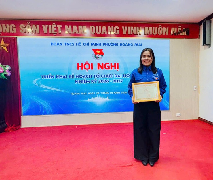 VINH DỰ ĐÓN NHẬN GIẤY KHEN - NIỀM TỰ HÀO CỦA CHI ĐOÀN TRƯỜNG MẦM NON THỊNH LIỆT  - Ảnh 2.