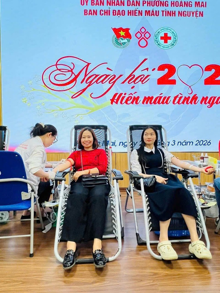 TRƯỜNG MẦM NON THỊNH LIỆT TÍCH CỰC THAM GIA HIẾN MÁU TÌNH NGUYỆN - LAN TỎA YÊU THƯƠNG- Ảnh 3.