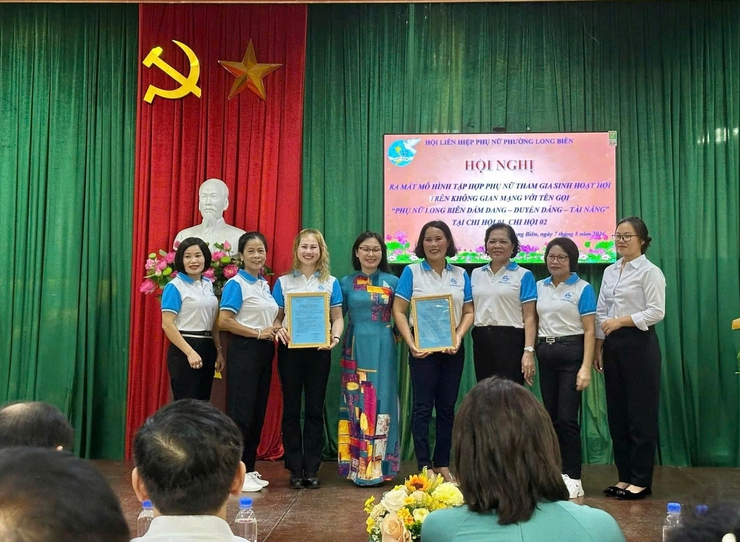 Những mô hình tiên biểu trong phong trào thi đua yêu nước của phụ nữ phường Long Biên- Ảnh 5.