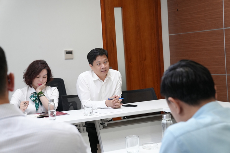 Trung tâm Phục vụ hành chính công Hà Nội làm việc với Agribank về triển khai hợp tác dịch vụ công số- Ảnh 4.