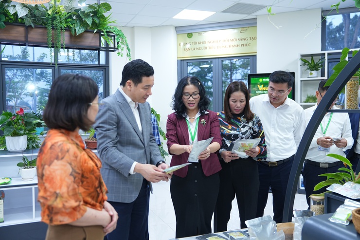 Xã Gia Lâm và Học viện Nông nghiệp Việt Nam, ký kết hợp tác, thống nhất 4 nội dung quan trọng về nông nghiệp, đào tạo- Ảnh 6.